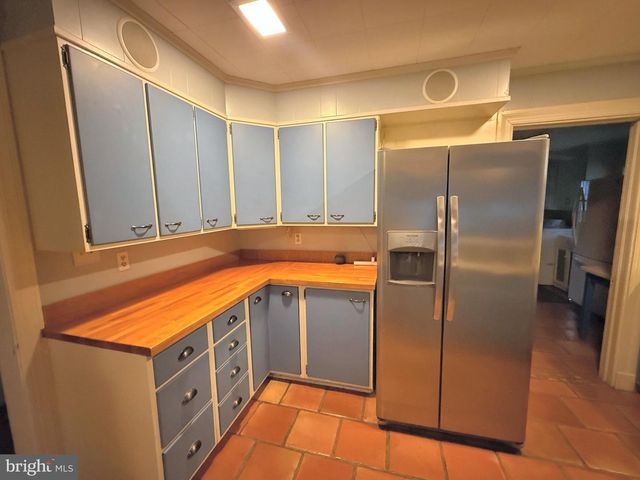 215 S CLAIRMONT DR, Salisbury, MD 21801