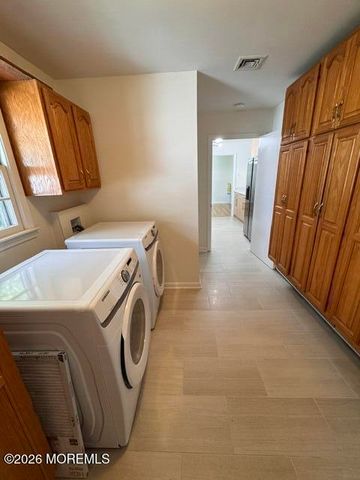813 Roseld Avenue, Ocean Twp, NJ 07712