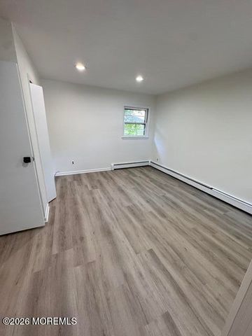 813 Roseld Avenue, Ocean Twp, NJ 07712
