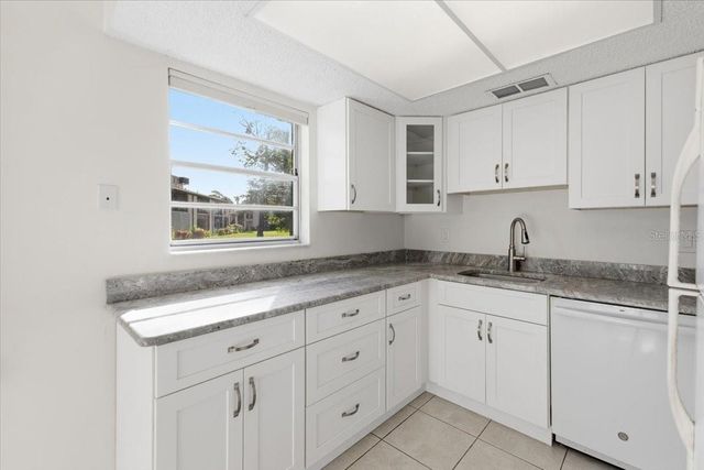 3 QUAILS RUN BOULEVARD 3105, Englewood, FL 34223