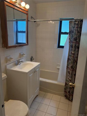 74-81 220th Street 2, Bayside, NY 11364