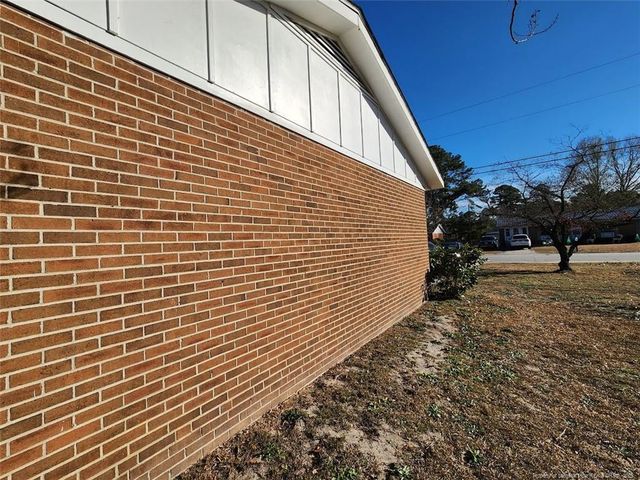 706 Regina Drive, Spring Lake, NC 28390