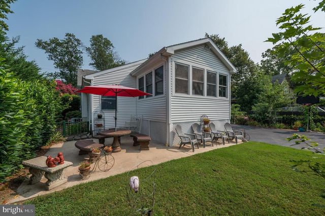 52 BANK ST, Medford, NJ 08055