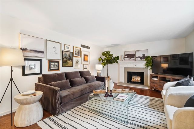 7296 Glenn Moor Drive, West Chester, OH 45069