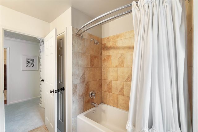 7296 Glenn Moor Drive, West Chester, OH 45069