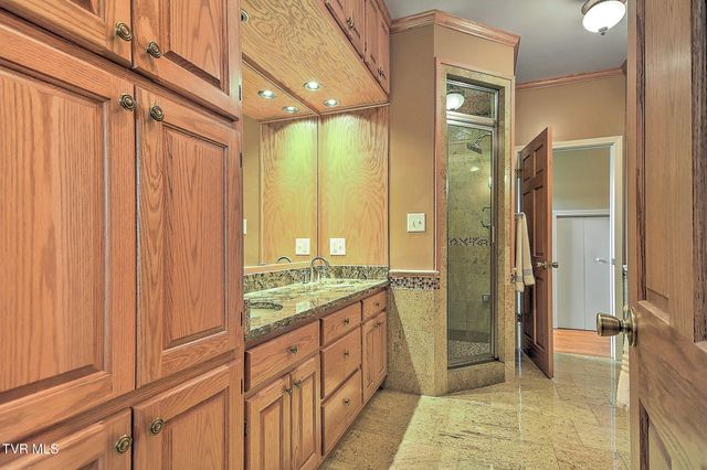 30 East Dale Court, Greeneville, TN 37745