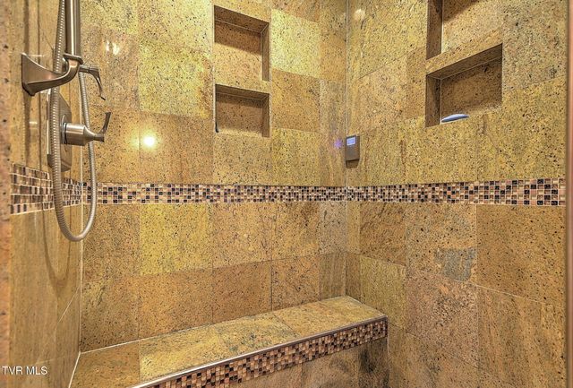 30 East Dale Court, Greeneville, TN 37745