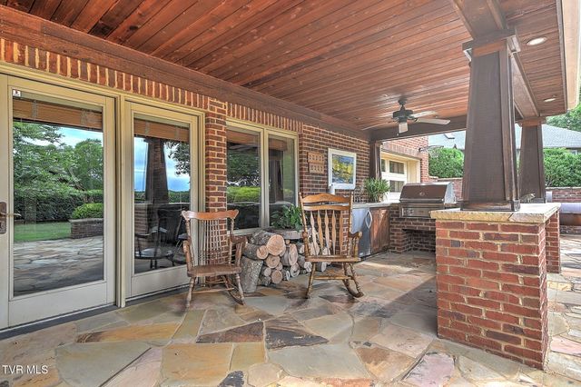 30 East Dale Court, Greeneville, TN 37745