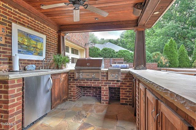 30 East Dale Court, Greeneville, TN 37745