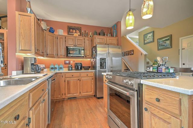 30 East Dale Court, Greeneville, TN 37745