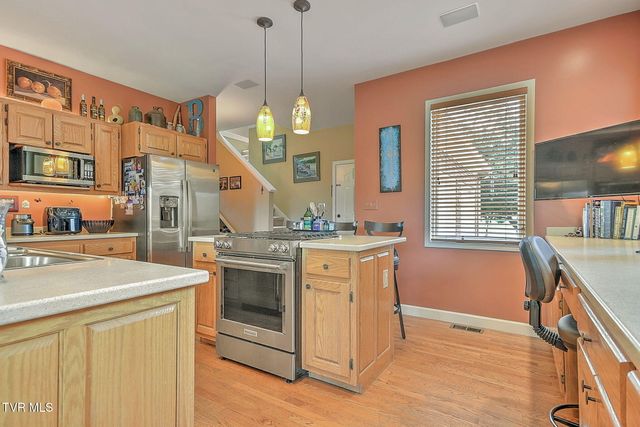 30 East Dale Court, Greeneville, TN 37745