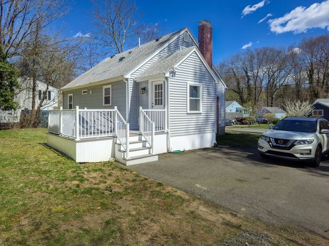 29 Anderson, Stoughton, MA 02072