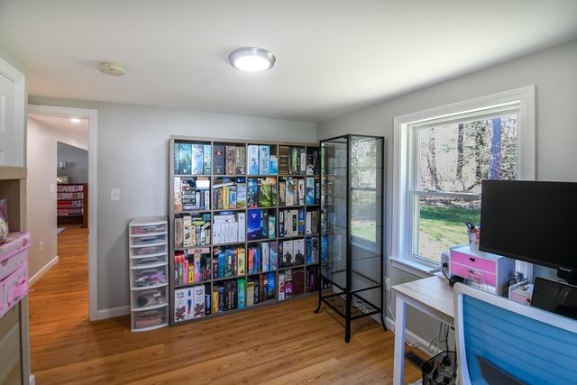 29 Anderson, Stoughton, MA 02072