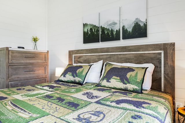 1337 Lake Haven Way, Sevierville, TN 37876