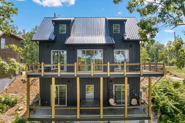 1337 Lake Haven Way, Sevierville, TN 37876