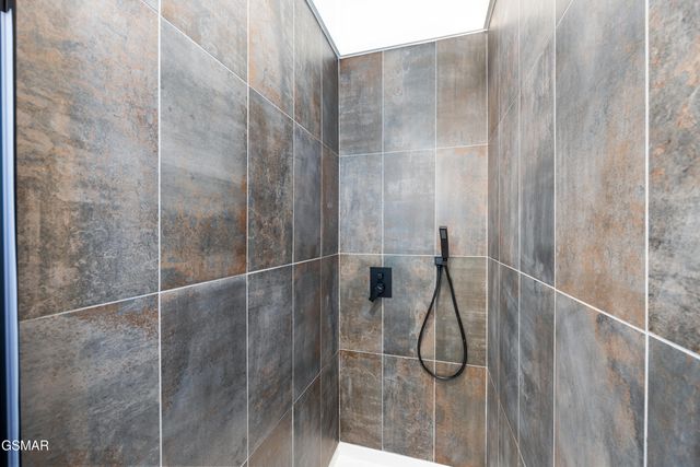 1337 Lake Haven Way, Sevierville, TN 37876