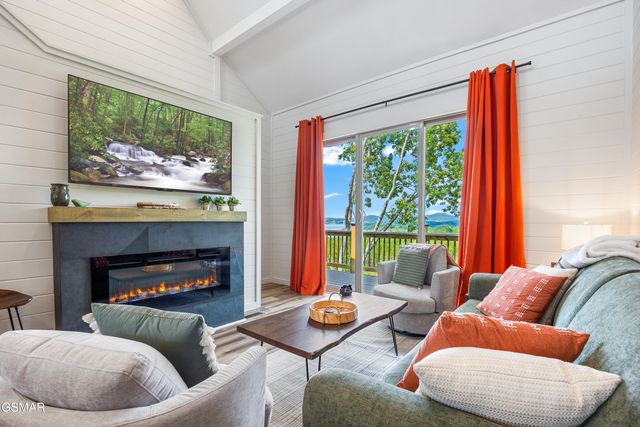 1337 Lake Haven Way, Sevierville, TN 37876