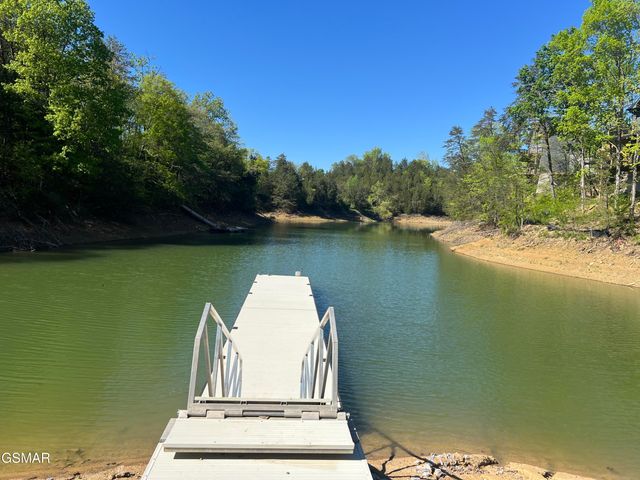 1337 Lake Haven Way, Sevierville, TN 37876