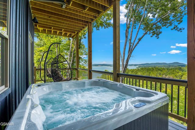 1337 Lake Haven Way, Sevierville, TN 37876