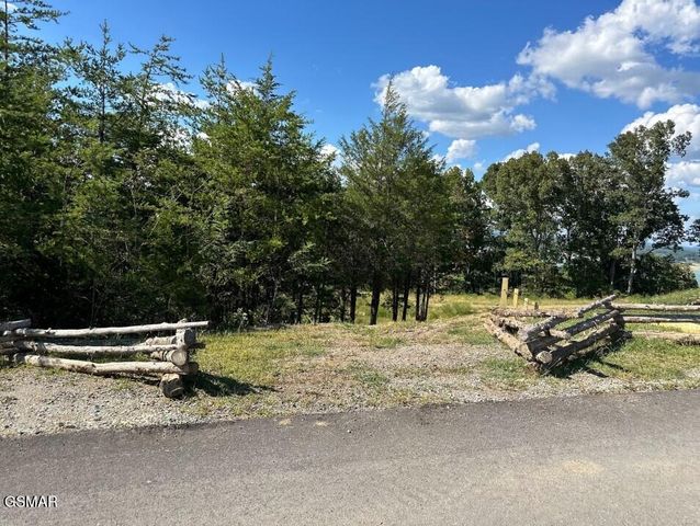 1337 Lake Haven Way, Sevierville, TN 37876