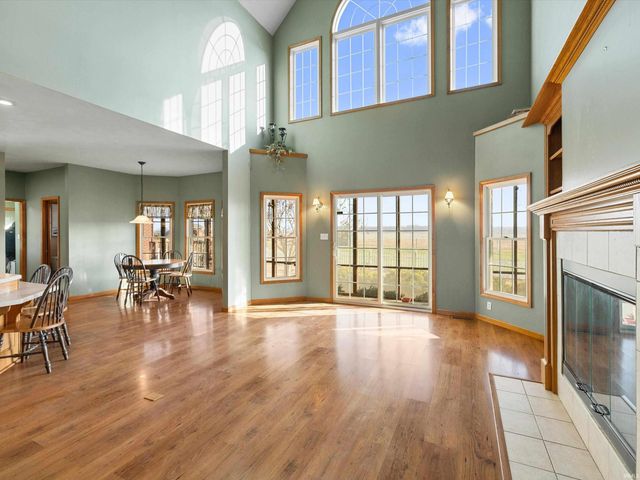 669 S County Road 800 W, Rockport, IN 47635