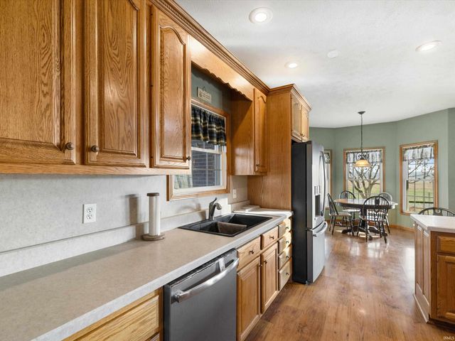 669 S County Road 800 W, Rockport, IN 47635