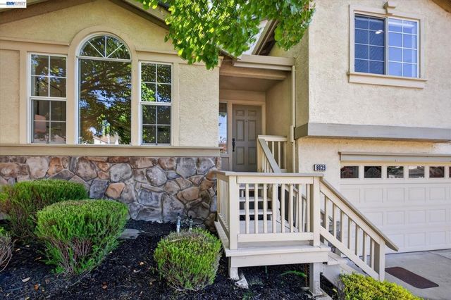 8039 Canyon Creek Cir, Pleasanton, CA 94588