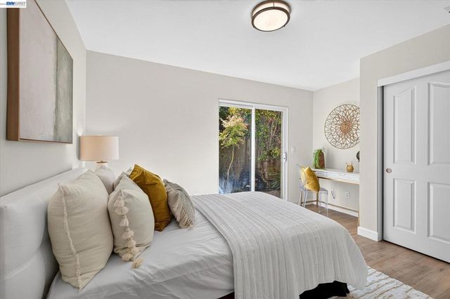 8039 Canyon Creek Cir, Pleasanton, CA 94588