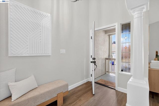 8039 Canyon Creek Cir, Pleasanton, CA 94588