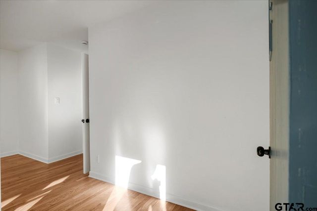 2936 Rollingwood Dr, Tyler, TX 75701