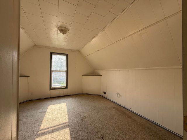 2336 N Ramsey Avenue, Springfield, MO 65803