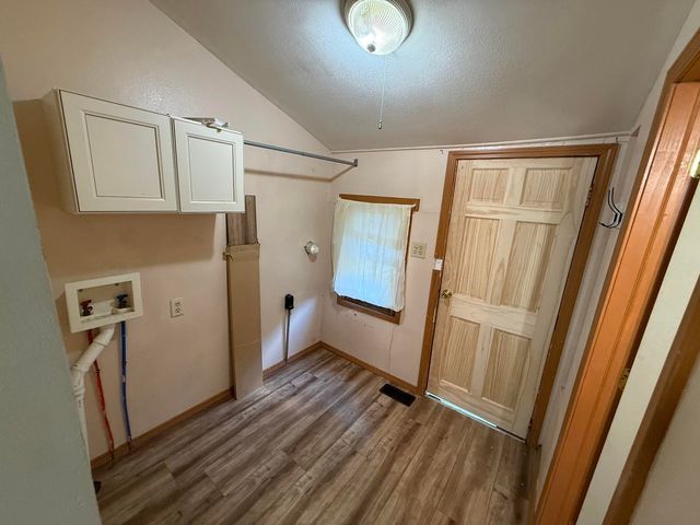 2336 N Ramsey Avenue, Springfield, MO 65803