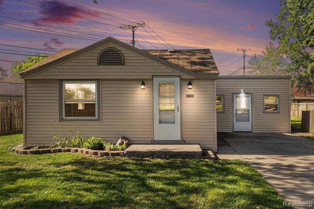 17325 Doris, Fraser, MI 48026