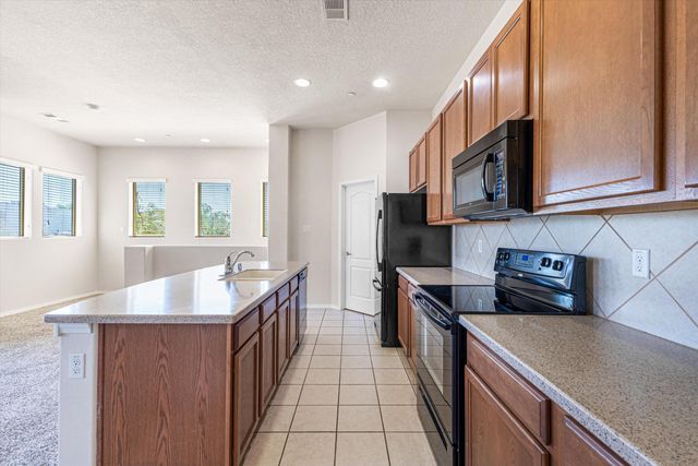 11028 Fort Point Lane NE UNIT C, Albuquerque, NM 87123