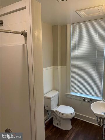 257 E COLLEGE AVE, York, PA 17403