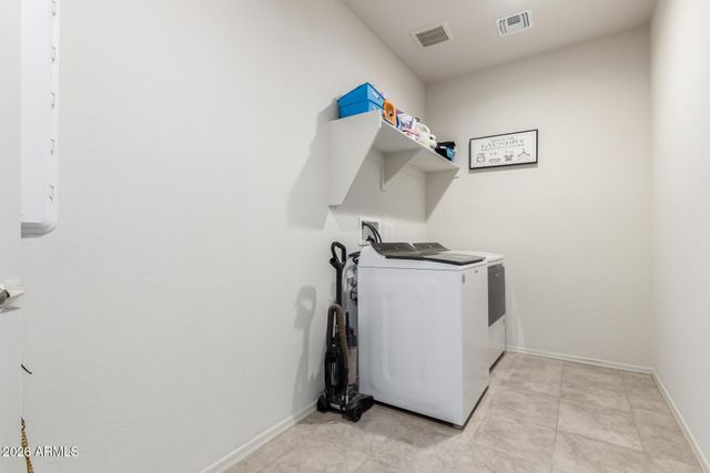 11214 W BLOCH Road, Tolleson, AZ 85353