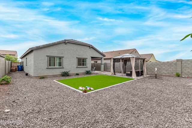 11214 W BLOCH Road, Tolleson, AZ 85353