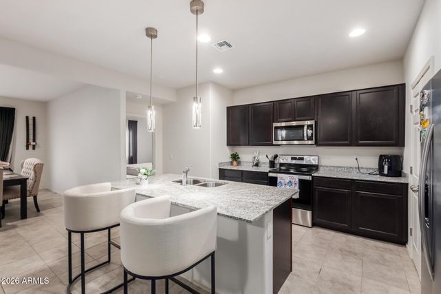 11214 W BLOCH Road, Tolleson, AZ 85353