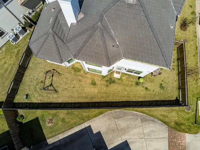 13703 Northwood Meadow Circle, Houston, TX 77077