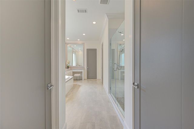 13703 Northwood Meadow Circle, Houston, TX 77077