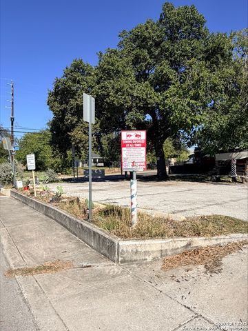 2526 Guadalupe, San Antonio, TX 78207