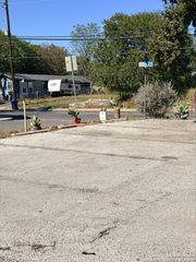 2526 Guadalupe, San Antonio, TX 78207