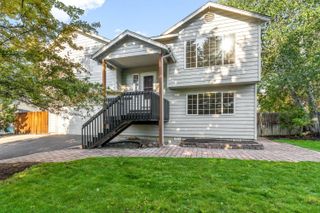 3147 NE Purcell Boulevard, Bend, OR 97701