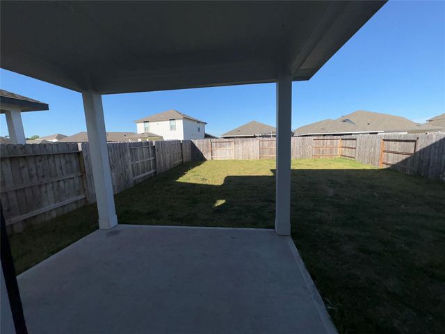 16628 Sterling Cliff Drive, Conroe, TX 77302