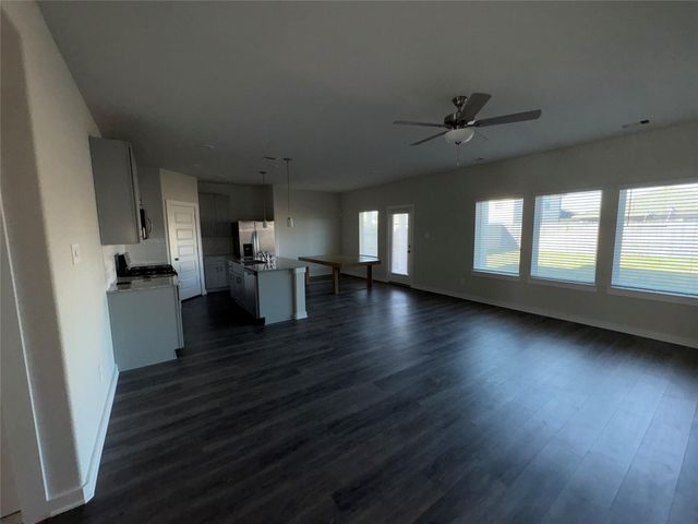 16628 Sterling Cliff Drive, Conroe, TX 77302