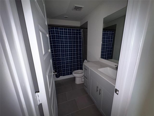 16628 Sterling Cliff Drive, Conroe, TX 77302