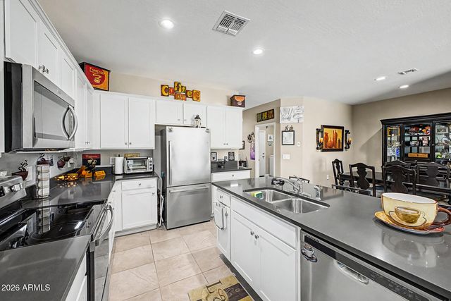 24268 W FLORES Drive, Buckeye, AZ 85326