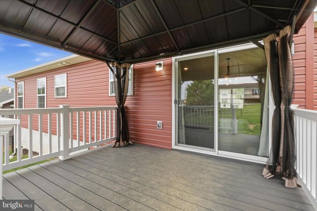 338 GRANDVIEW AVENUE AVE W, Waynesboro, PA 17268