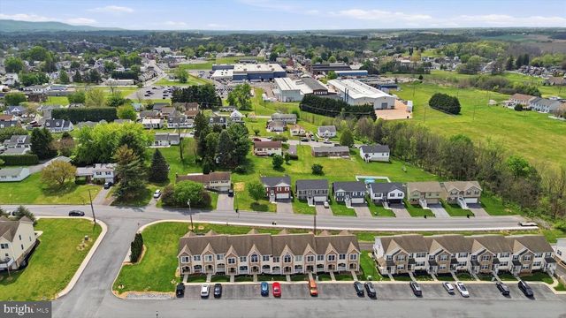 338 GRANDVIEW AVENUE AVE W, Waynesboro, PA 17268