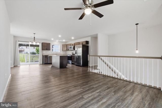 338 GRANDVIEW AVENUE AVE W, Waynesboro, PA 17268